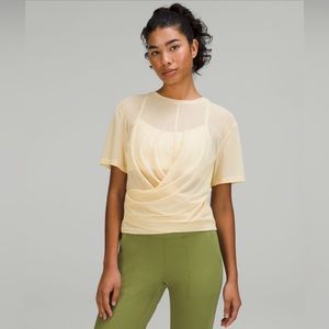 Lululemon light weight mesh reversible top